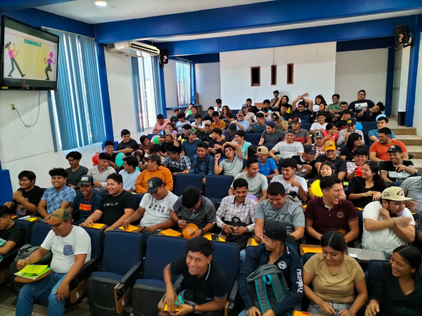 Se llevó acabo el taller “No te vayas, quédate en la Uni. Deserción escolar, factores de riesgo y protección&quot;
